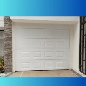 Puerta de Garaje Americano color blanco liso de 2.44*2.14 con herrajes completos